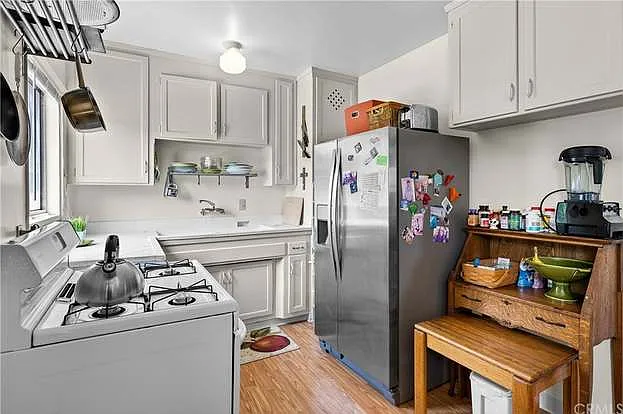 4604 Mindora Dr — Photo 48