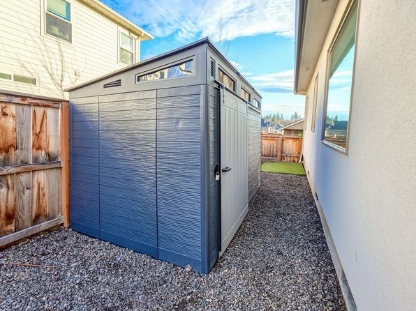 3274 Sky Way, Medford, OR 97504