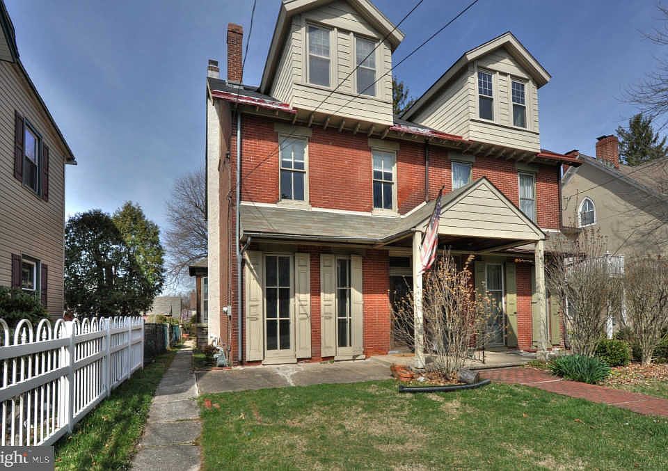 413 Bridge St, Mont Clare, PA 19453 Zillow