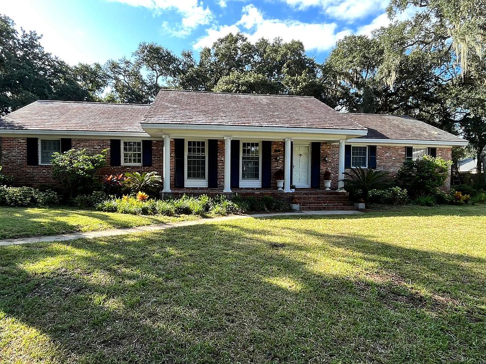 Welcome to 48 Willow Drive, St. Augustine!