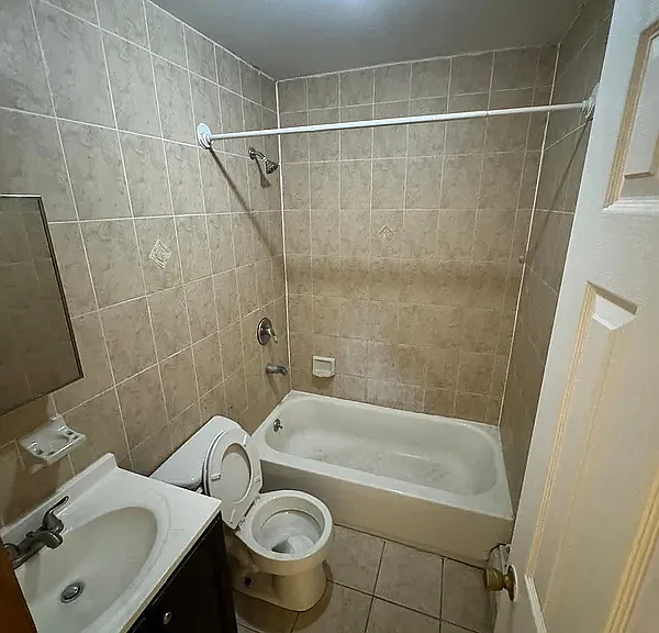 211 Beach 96 St #2 — Photo 6