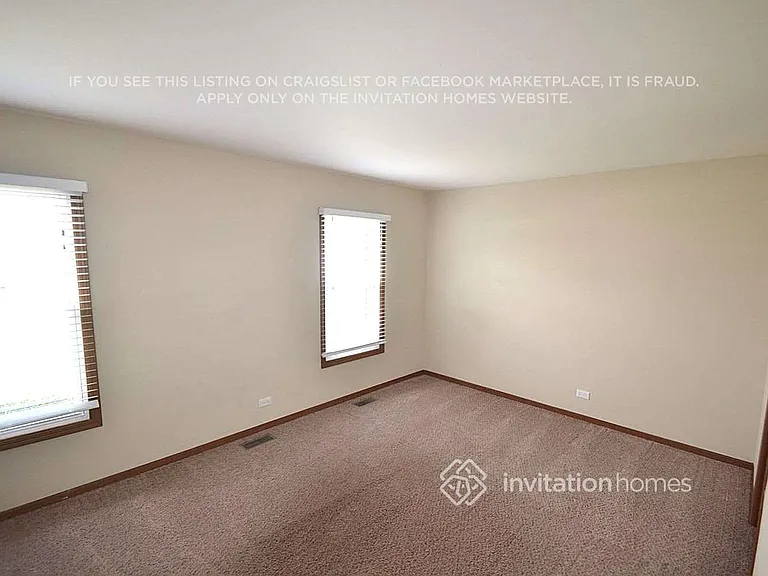 1241 Victoria Ct — Photo 6