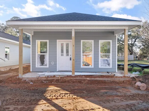 1915 Gary Cir, Pensacola, FL 32505