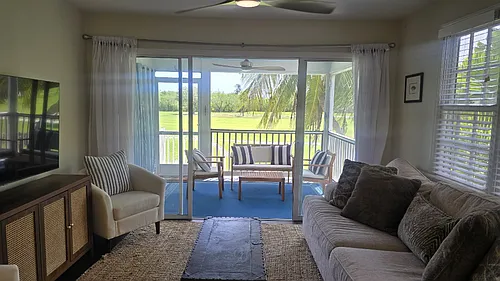 105 Golf Club Dr Photo 1