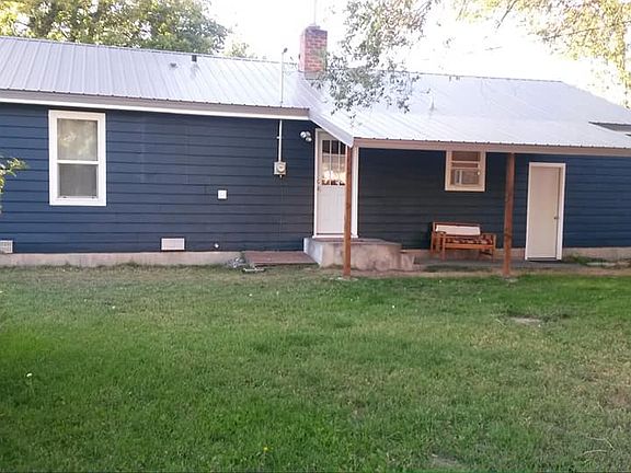 Back of house w/awning