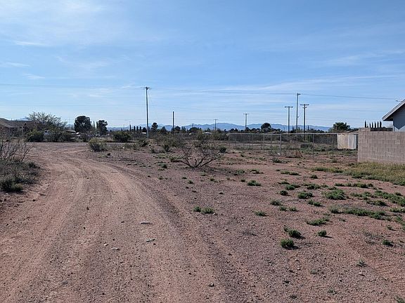 4th image of lot# 14 E 5th Street #14