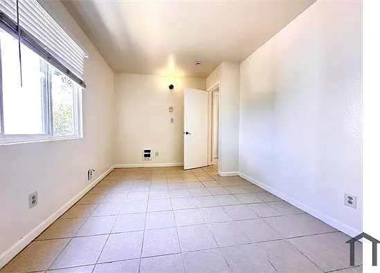 3421 68th Ave #6 — Photo 13