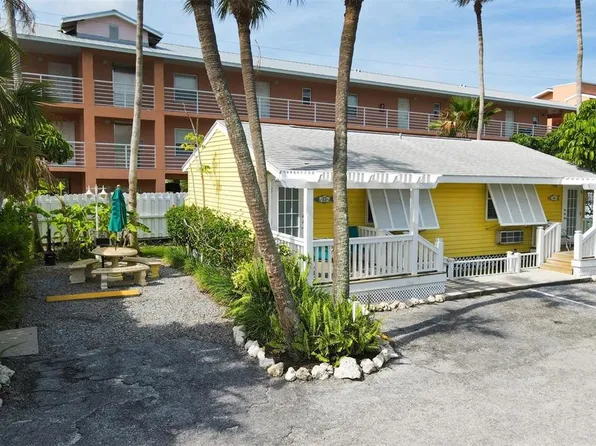 1603 Gulf Dr N #33, Bradenton Beach, FL 34217