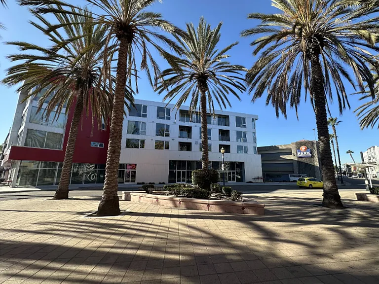 495 Promenade Ave — Photo 14