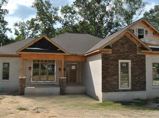 103 Littleleaf Ct, Dothan, AL 36301