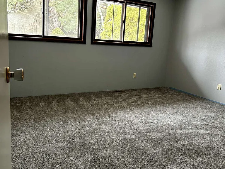 4945 Robinson Park Rd — Photo 13