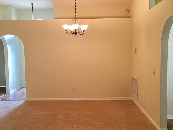 5th image of 504 Islamorada Dr S