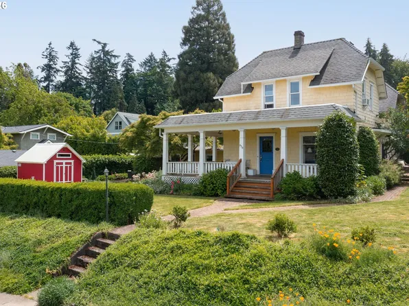 938 Oak St, Lake Oswego, OR 97034