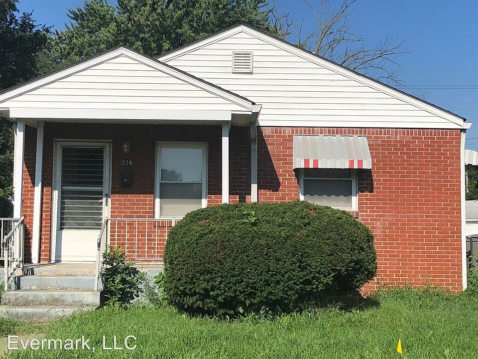 1st image of 224 S Bradley Ave