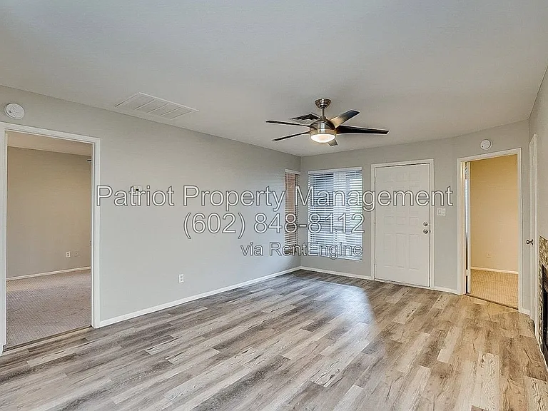 20420 N 6th Dr #7 — Photo 7