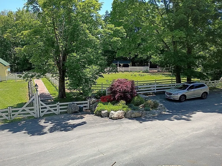 106R Main — Photo 30