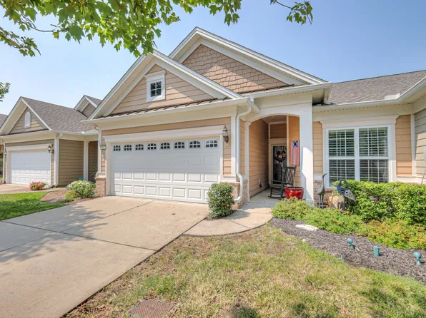 302 Blockade Ln, Mount Juliet, TN 37122