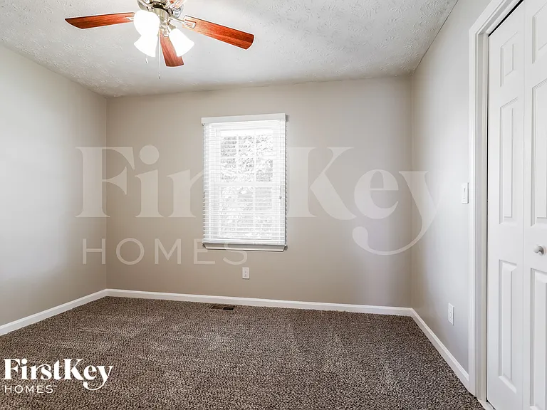 2097 Blackberry Cir — Photo 9