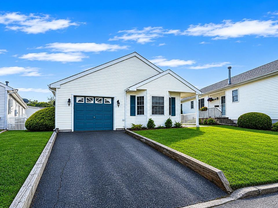 1st image of 40 Willow Court