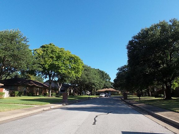 5th image of 915 Westminister Ln