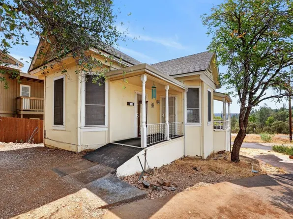 100 Aeolia Dr