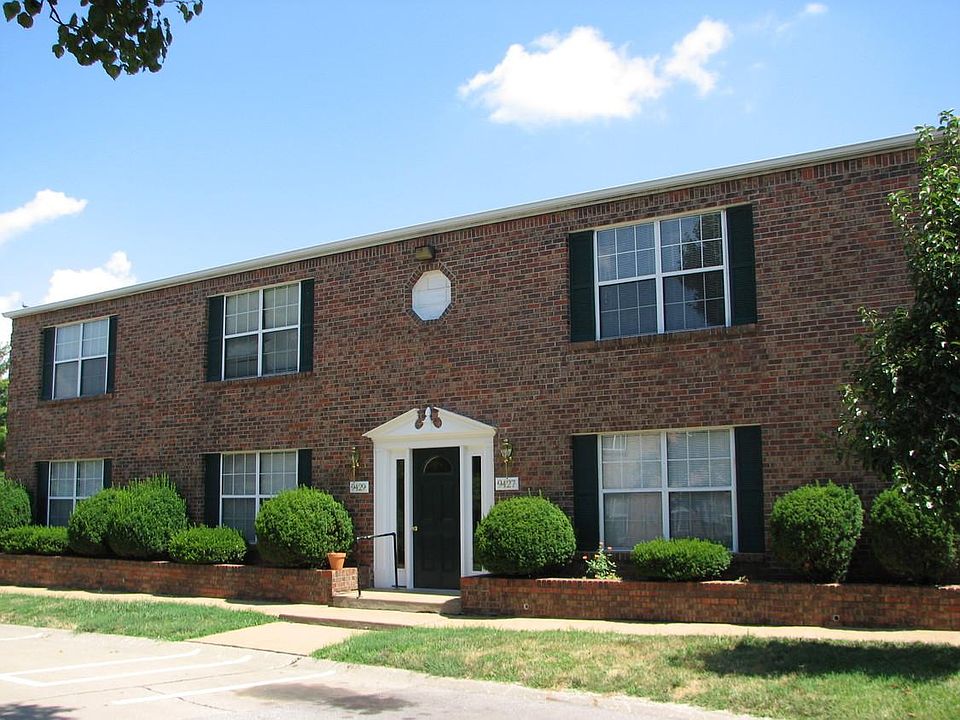 1st image of 9439 Green Park Gardens Dr