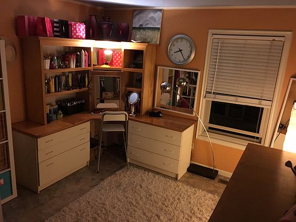 kid's bedroom upstairs