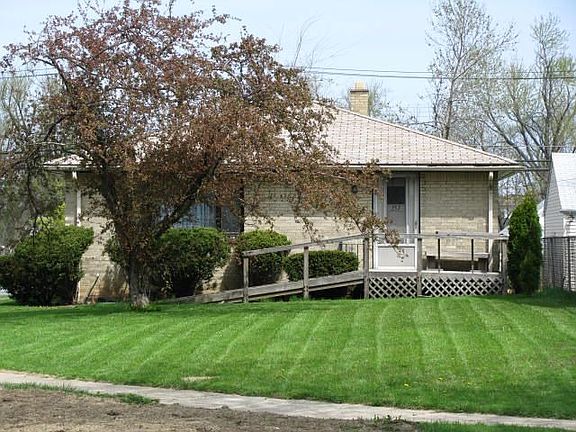 3rd image of 257 Ivyhurst Cir