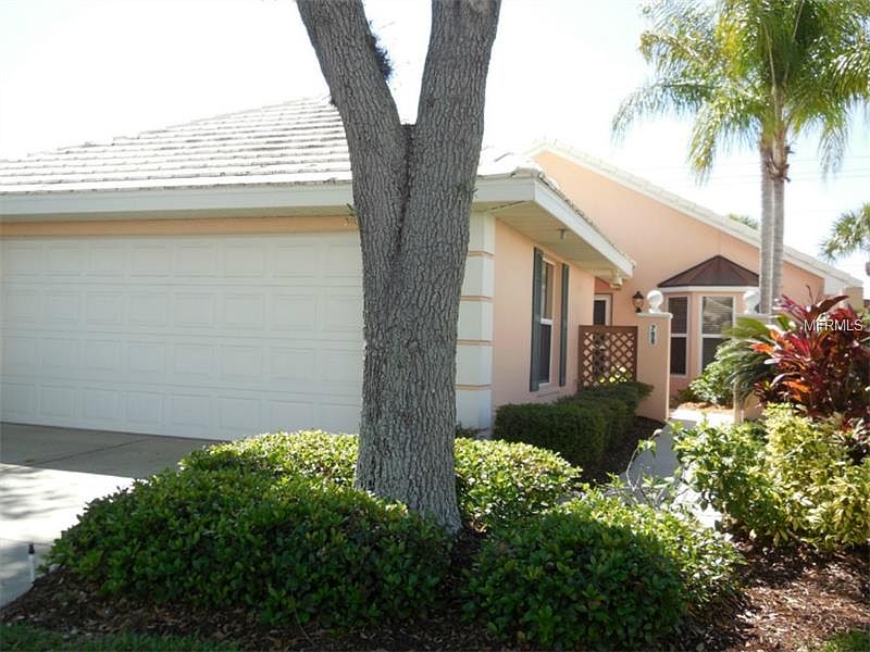 1st image of 798 Harrington Lake Dr N #91