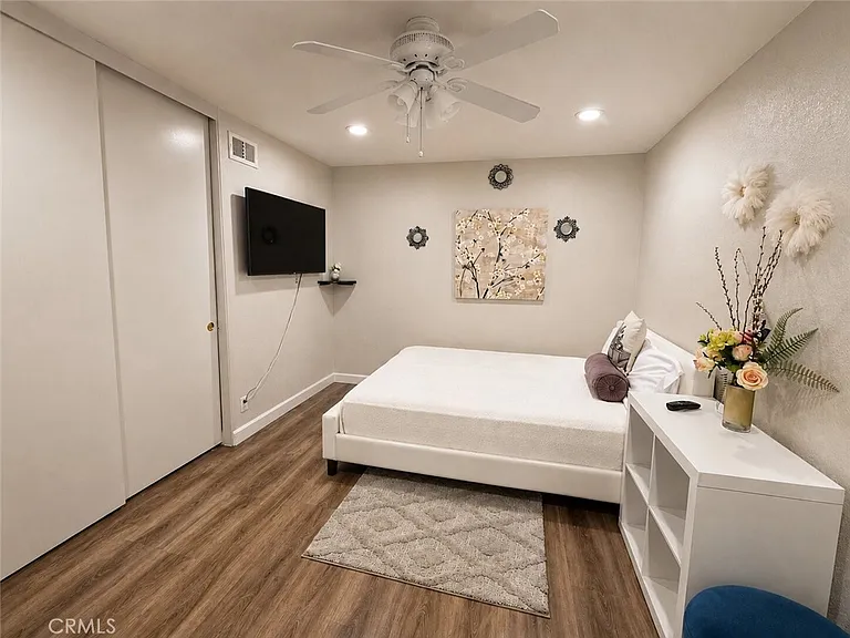 27841 Siruela — Photo 11