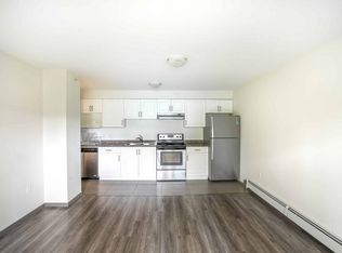 1925 Woodland Drive, Vancouver, BC V5N 5N9