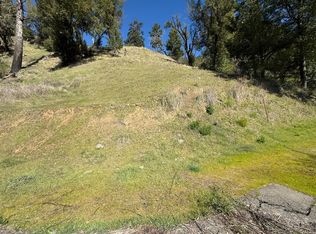 77 Oak Dr, Garberville, CA 95542