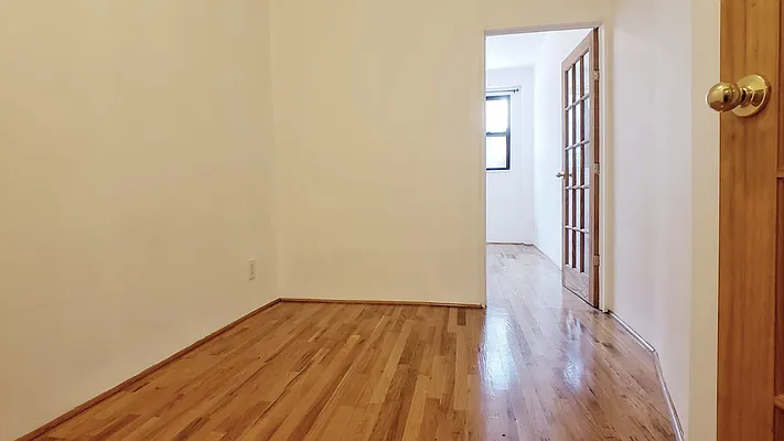 Rented by In Haus LLC | media 17