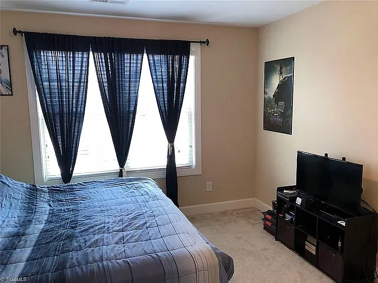 4031 Canterwood Dr — Photo 24