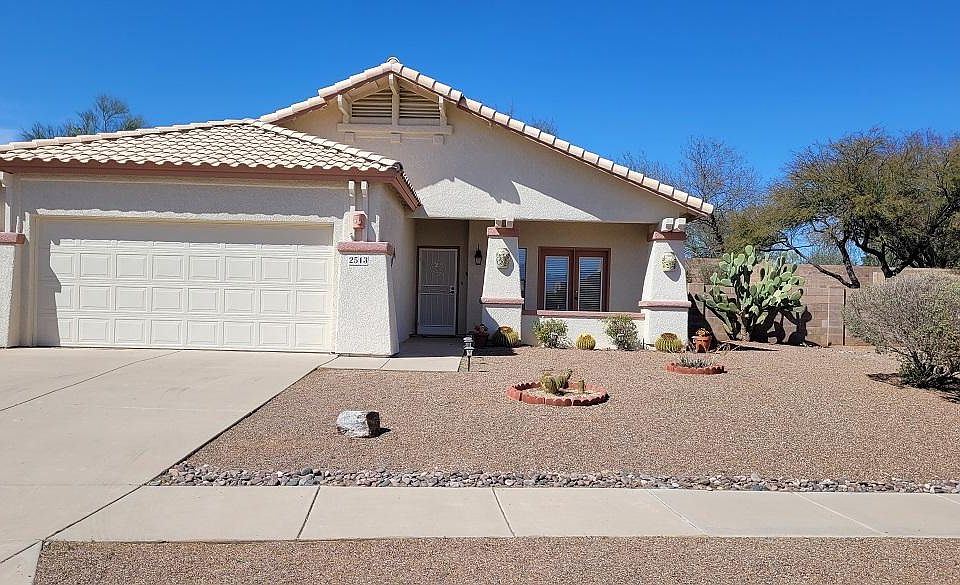 1st image of 2513 N Camino Reloj