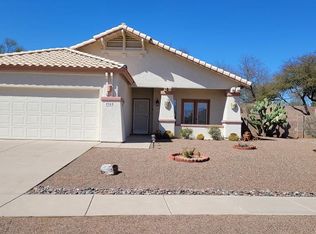 2513 N Camino Reloj, Green Valley, AZ 85614