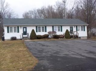 323 Harden St, Oneida, NY 13421