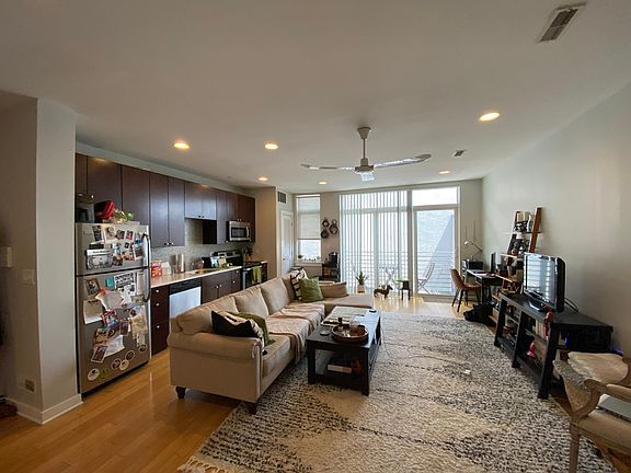 3rd image of 813 N 2nd St #O3c