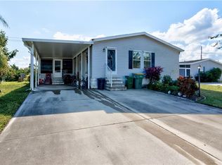 1037 Wren Cir, Barefoot Bay, FL 32976
