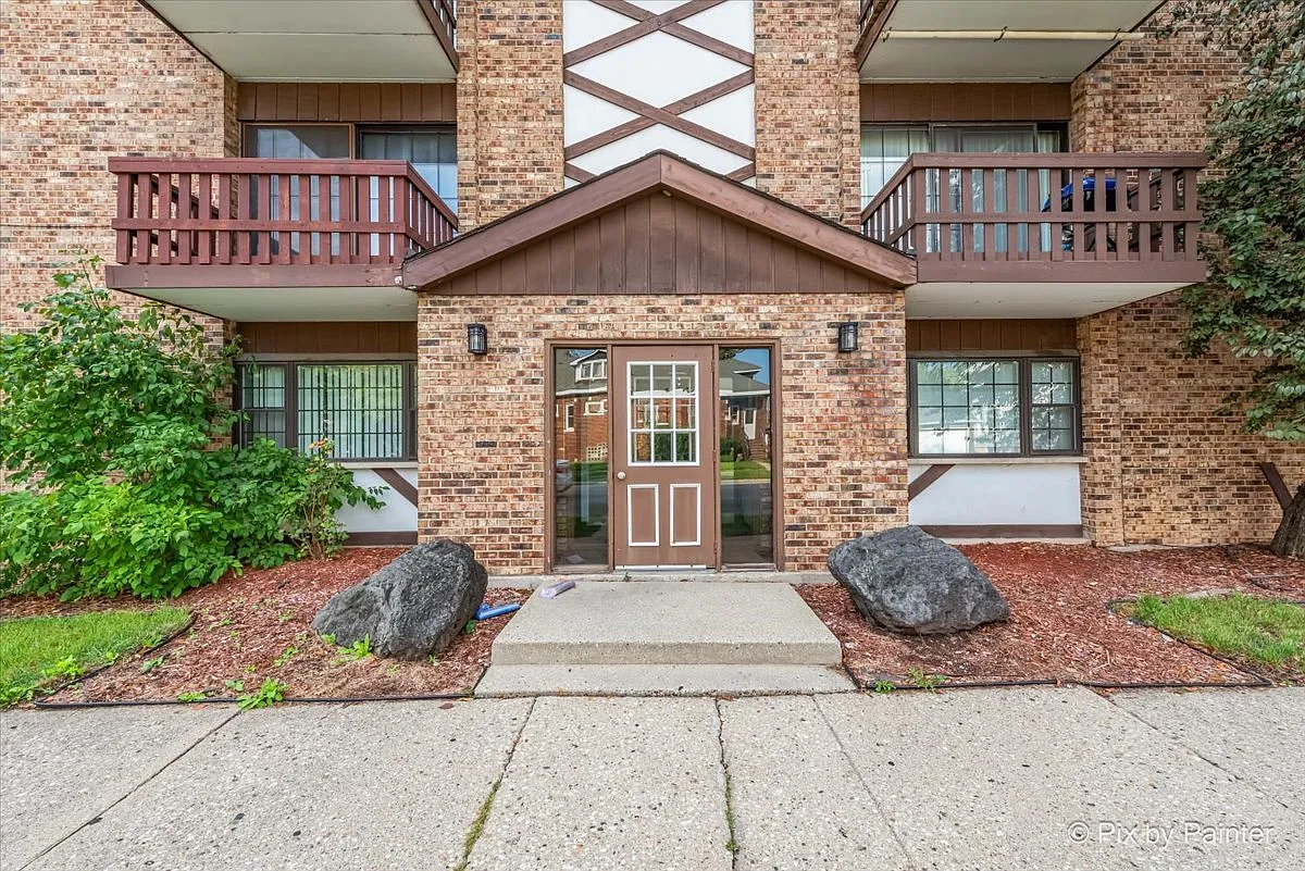 9602 Schiller Blvd APT 3N photo 1