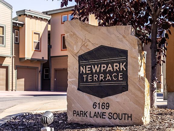2nd image of 6169 Park Ln S #9