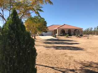 10300 4th St, Hesperia, CA 92345