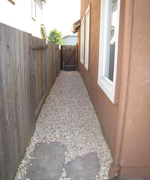 1114 Villaggio Cir — Photo 20