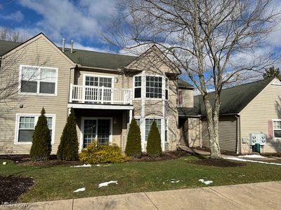 1071 Fleetwood Dr APT B, Northfield, OH, 44067