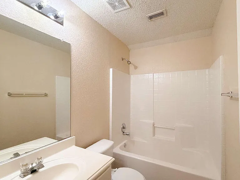 833 Edgehill Rd — Photo 25