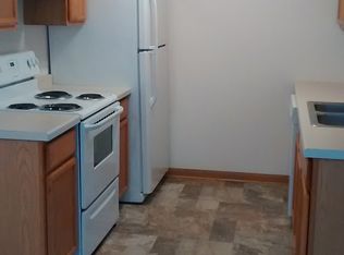 689 Dutchman Dr #1, Chippewa Falls, WI 54729