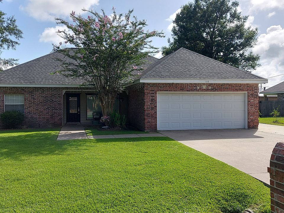 1st image of 108 Canebroke Ln