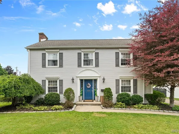 948 McKinley Ave, Niagara Falls, NY 14305