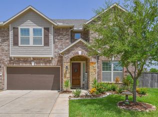 1601 Forelle Dr, Pearland, TX 77581
