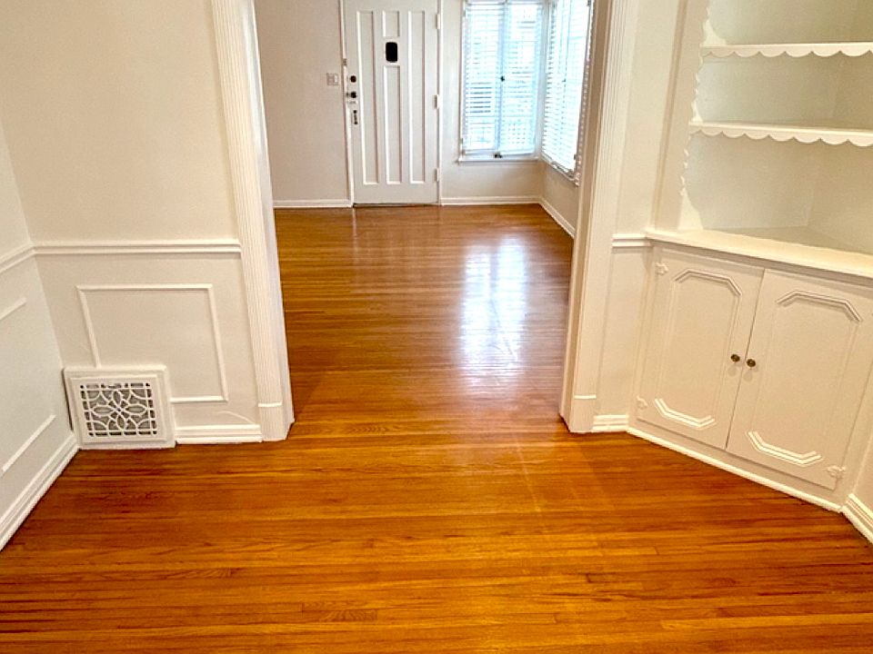 Dining room area